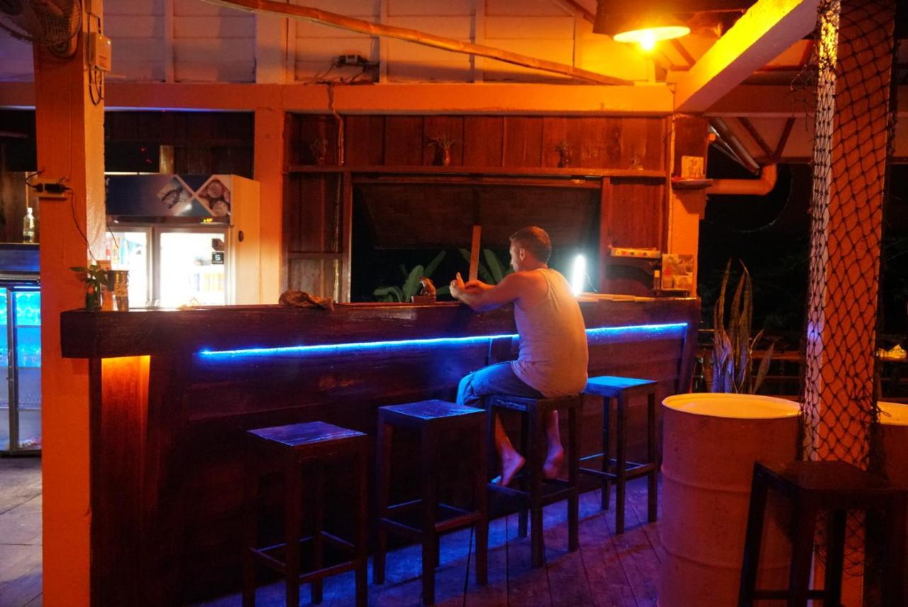 Ban Dondét 船屋宾馆酒店 外观 照片
